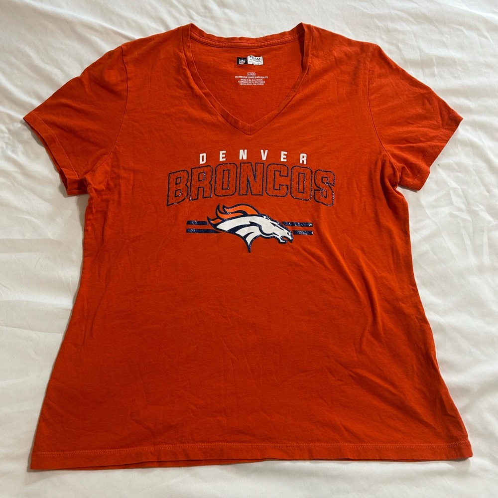 NFL Team Apparel Denver Broncos Orange V-Neck Glitter Graphic T-Shirt Womens L